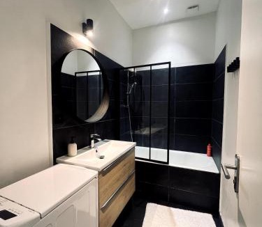 Laon Apartment | La vue sacrée