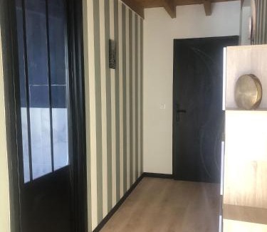 Garganvillar Bed & Breakfast | Labastilac chambre plume