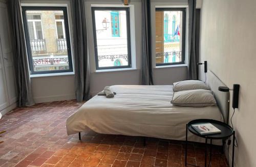 Lormes House | Laboutique