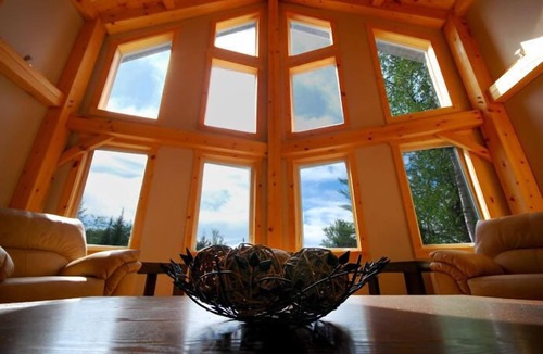 Les Collines-de-l'Outaouais Regional County Municipality Cottage | Labrador Lodge - Luxury Timber Frame Cottage