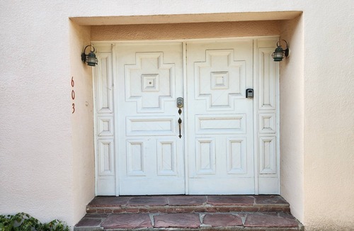 Truth or Consequences House | Labyrinth Retreat in Truth or Consequences Cozy and Comfortable Home for 4!