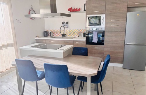 Castelnau-le-Lez Apartment | Lac Évasion – Calme et Élégance, Parking, Terrasse