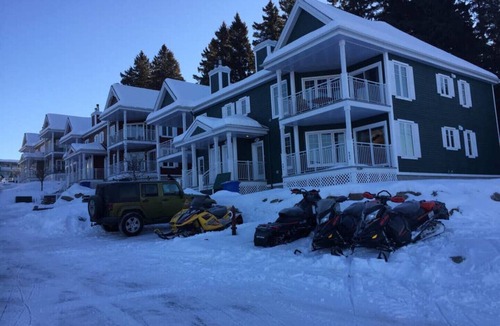 Saint Donat Condo | Lac Archambault Condo 314