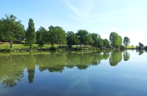 Cancon House | Lac De Cancon