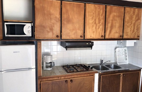 Durfort Apartment | Lac de St Ferréol, pleasant garden level with access to swimming pool