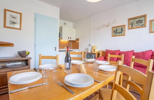 Val-Thorens Apartment | Lac du Lou 506 by Interhome