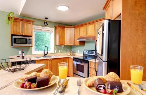 Wentworth-Nord House | Lac Laurel Access Spa & Nature