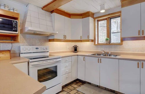 Mansonville Ski Chalet | Lac Memphremagog Waterfront - Spa - Le Mimosa