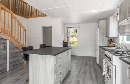 Saint-Raymond Ski Chalet | Lac-Mercher-2 - Enchanting chalet with terrace and lake