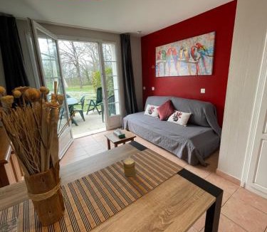 Monflanquin House | Lac Mondésir the little house and its Bastide
