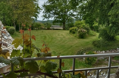 Chataigneraie Cantalienne House | Lacalmontie Manor