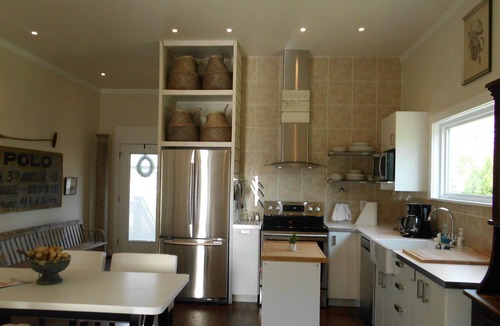 Windsor House | Lace Curtain Village 3