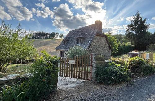 Junhac House | Lacouty le paradis!