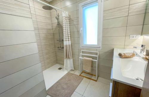 Monistrol-sur-Loire House | LaDolceVita123 SPA SAUNA intérieurs, terrasse couverte Monistrol sur Loire