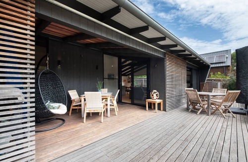 Flinders House | Lady Abigail in Flinders