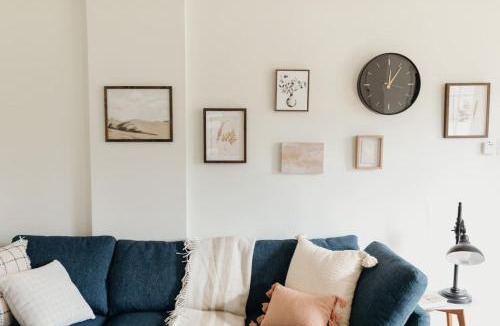 Conestoga House | Lady Grey Cottage - Hot Tub