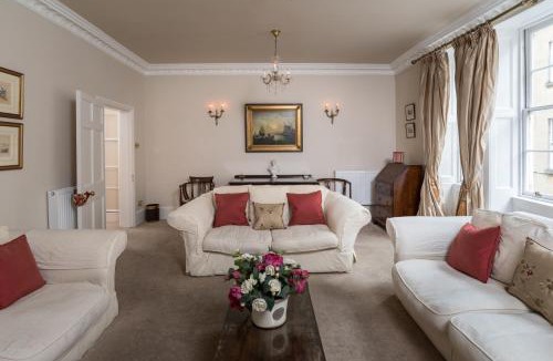 Upper Town House | Lady Margaret's