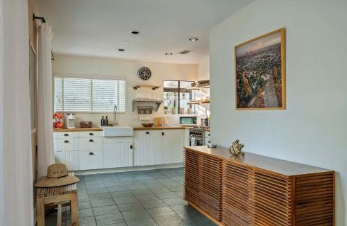 Travis Heights House | Ladybird Villa - Heated Saltwater Pool - Walk to SoCo