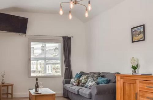 Padfield Apartment | Ladybower Apartment Central Glossop