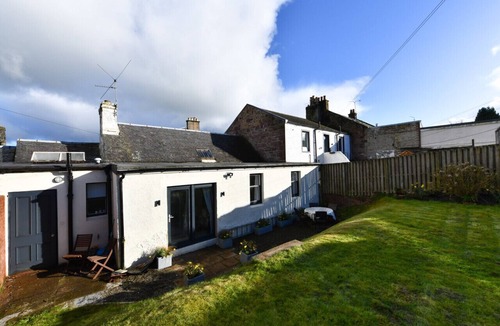 Kirkmichael House | Ladyland Cottage in Maybole