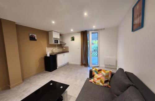 Seysses Apartment | Lafé, paisible studio