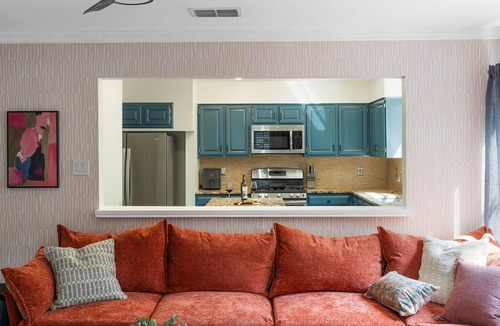 North San Antonio - SAT House | LaFamiliaRetreat - Sparkling Pool, HotTub, Golf, Arcade