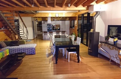 Saint-Medard-sur-Ille Resort | Lafamosia Between loft and villa with pool