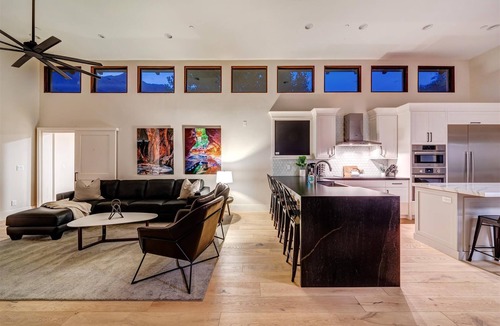 Zion National Park South Entrance House | LaFave-Luxury Home at Zion: The Gallery House