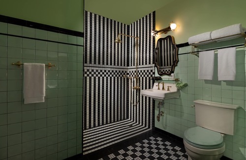 University Heights Hotel | Lafayette Hotel & Club