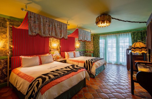 University Heights Hotel | Lafayette Hotel & Club