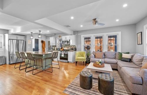 Salem House | Lafayette