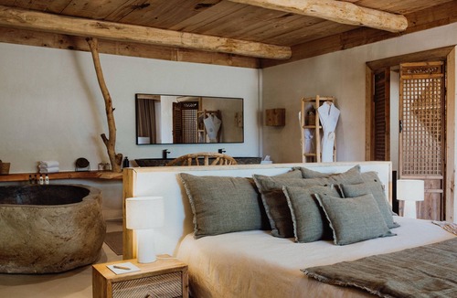 Verghia Hotel | Lagnonu