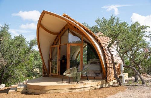 Dripping Springs Resort | Lagom Retreat