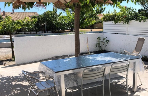 Palavas-les-Flots House | "Lagoon Cottage" on the canal