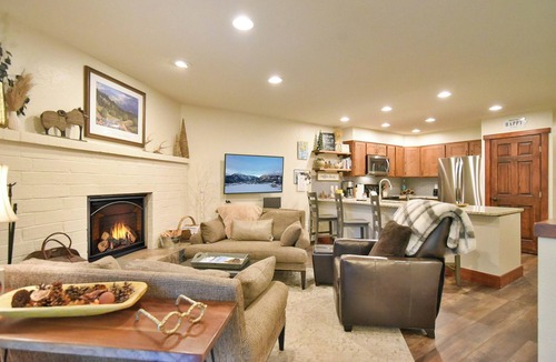 Frisco Condo | Lagoon Lookout - Beautifully Remodeled, Close to Everything!