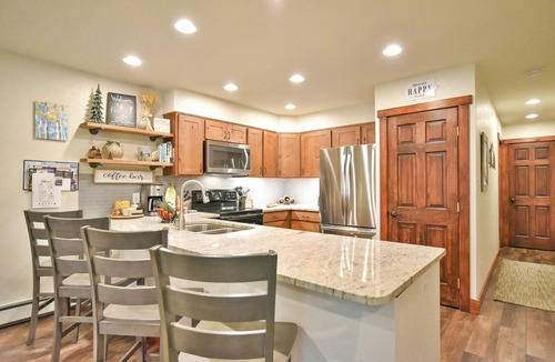 Frisco Condo | Lagoon Lookout - Beautifully Remodeled, Close to Everything!