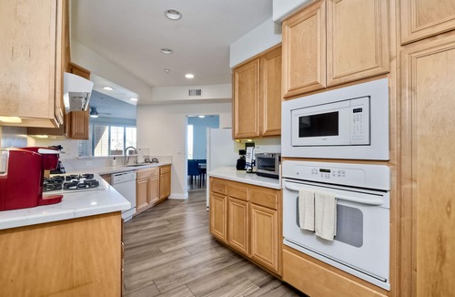 Carlsbad Condo | Lagoon Views | Pool | Hot Tub | Gated Community