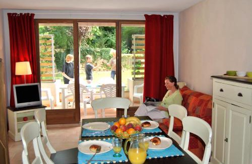 Barjac Resort | Lagrange Vacances La Closerie