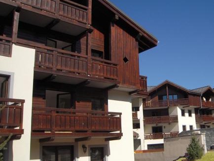 Les Gets Resort | Lagrange Vacances Les Fermes Emiguy