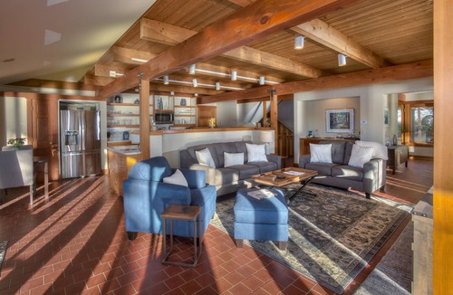 Rollingbay House | Laid-back Luxury on Bainbridge Island air conditioned!