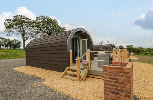 Lochmaben House | Laird Lodge 2