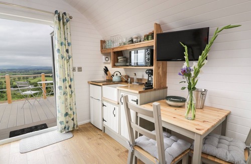 Lochmaben Cottage | Laird Lodge 3