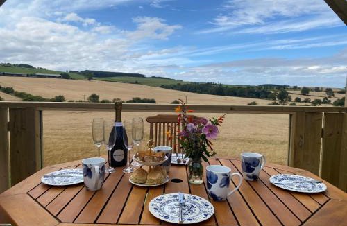 Maud House | LAIRDS COTTAGE