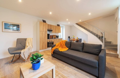 Laval House | Lakaz - Maison - Jardin - Wifi