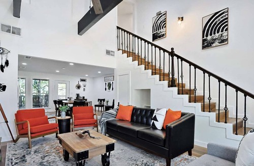 Oak Point House | Lake access 3 Bedroom in Oak Point