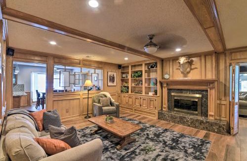 Freeport House | Lake Access and Pool Spacious Freeport Home!