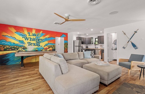 Whitney Other | Lake Access, Kayaks, Firepit, Screened Porch