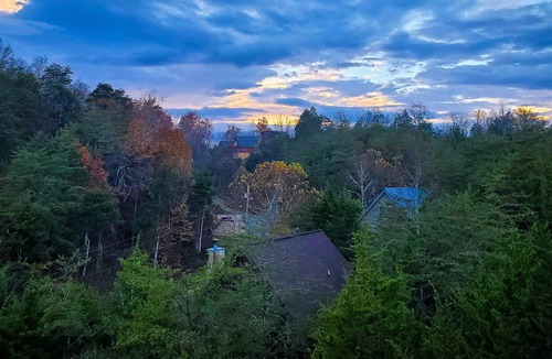 Sevierville Cabin | Lake Access~Resort Pool~Private Hot Tub~Pool Table~Games~Just Because