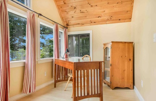 Richfield Springs House | Lake Access to Canadarago Lake*Lake View Cottage*