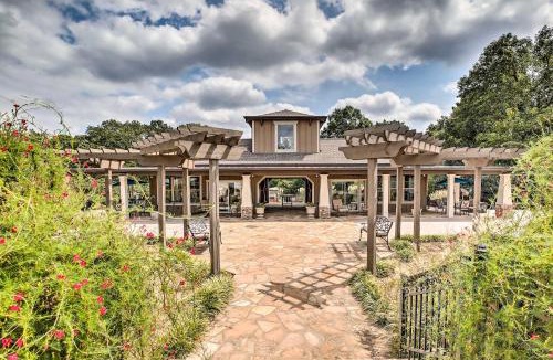 Cartersville Apartment | Lake Allatoona Area Studio with Pool and Views!